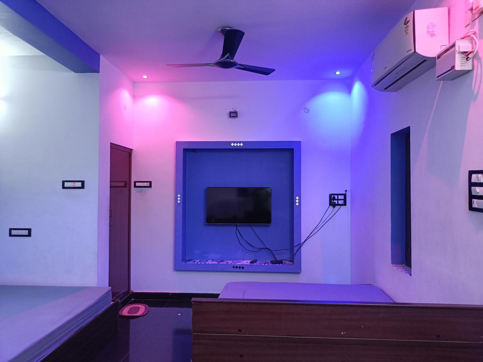 Rr Home Stay Karaikal Phòng bức ảnh